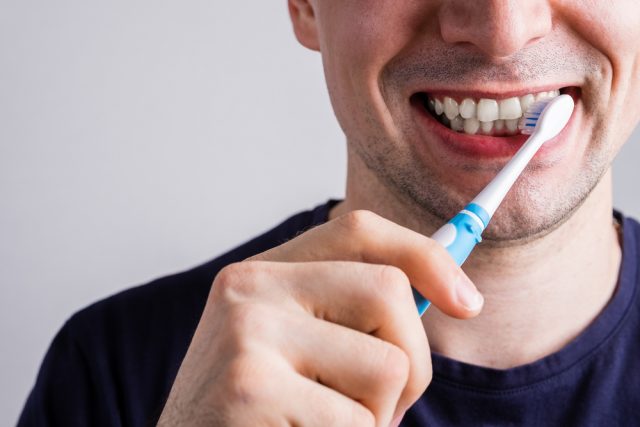 電動歯ブラシ｜綺麗な歯を維持するための選び方と人気メーカーおすすめ12選